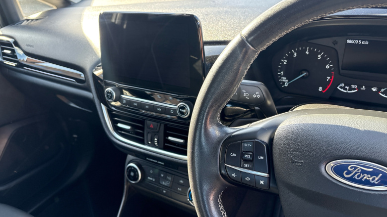 Ford Fiesta 1.0 EcoBoost Zetec 5dr Petrol Hatchback